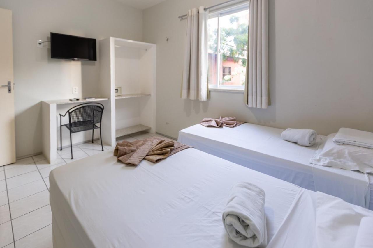 Hotel Mares De Iracema 2*